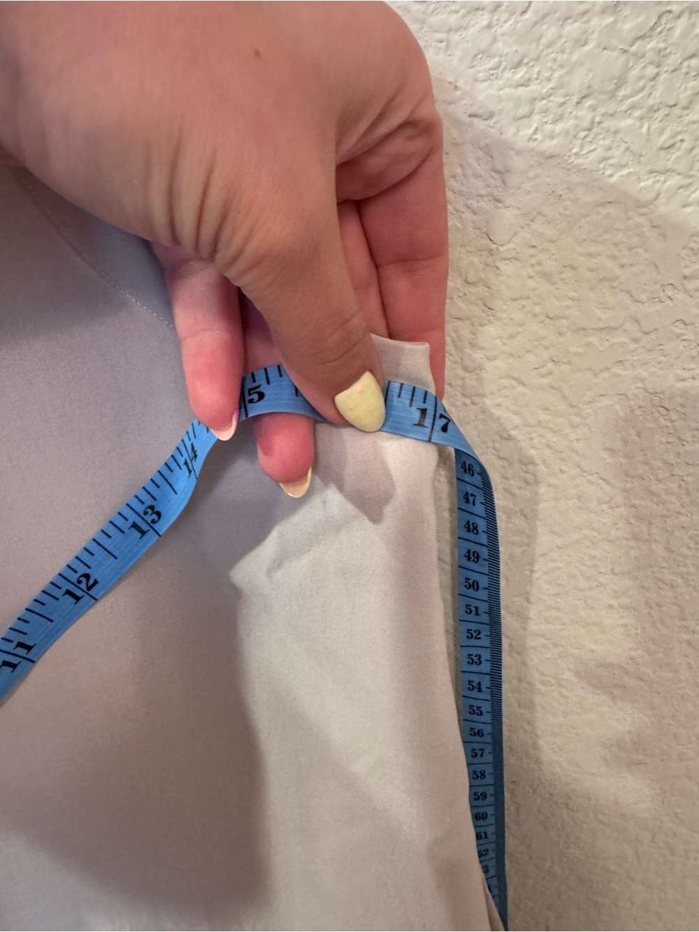 Lululemon Blush Pink Sleeveless High-Low Tank Top - Picture 4 of 10